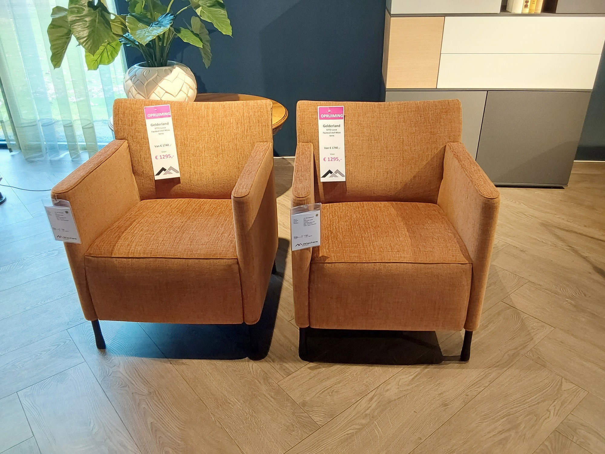 Ziektecijfers Overtuiging logboek Gelderland Lucca fauteuils Opruiming, Wiechers Wonen