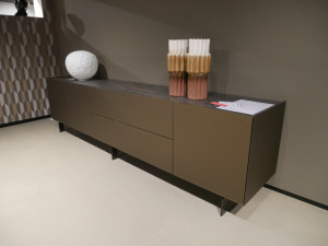 Spectral Side dressoir met keramiek blad opruiming